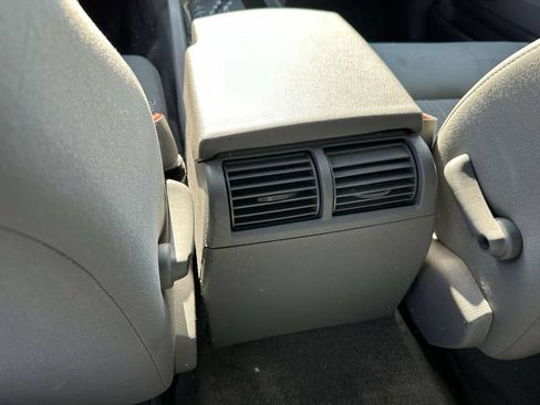 Used 2007 Jeep Grand Cherokee Laredo AWD/4WD image 13