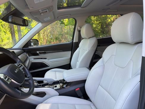 Used 2023 Kia Telluride SX AWD/4WD image 9