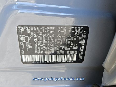 Used 2024 Nissan Rogue Platinum image 14