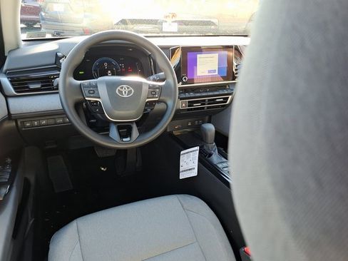 New 2026 Toyota Camry LE image 10