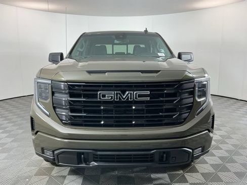 Used 2024 GMC Sierra 1500 Elevation w/ Preferred Package AWD/4WD image 2