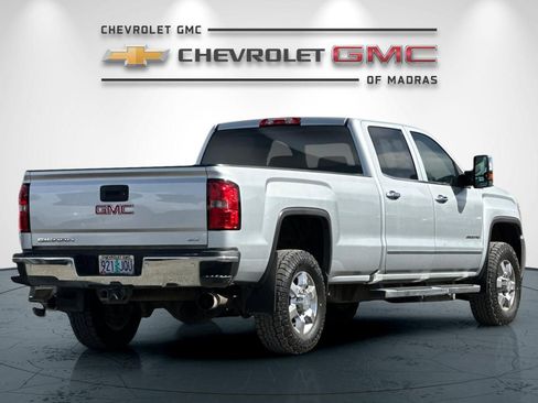 Used 2016 GMC Sierra 3500 SLT w/ Duramax Plus Package AWD/4WD image 3