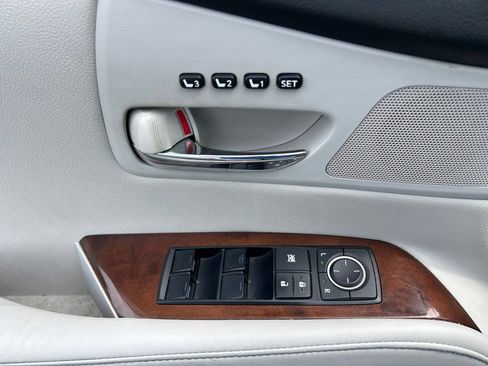 Used 2011 Lexus RX 350 2WD w/ Premium Pkg image 15