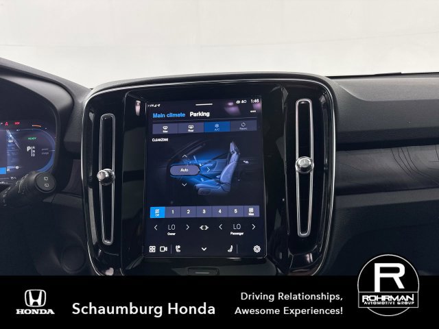 Used 2023 Volvo XC40 Recharge Plus AWD/4WD image 9