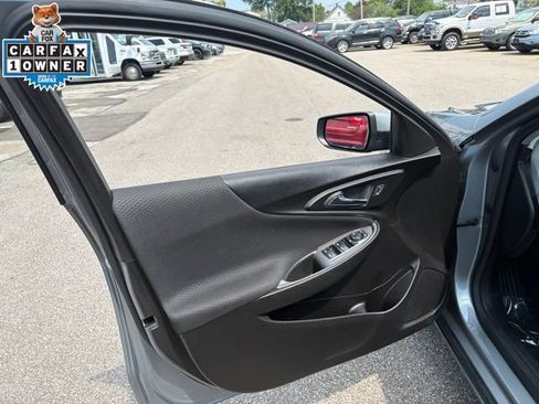Used 2024 Chevrolet Malibu LT FWD image 12