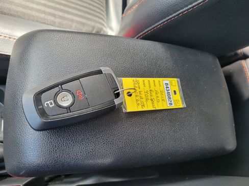 Used 2018 Ford EcoSport SES image 41