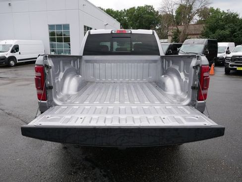 Used 2019 RAM 1500 Big Horn AWD/4WD image 13