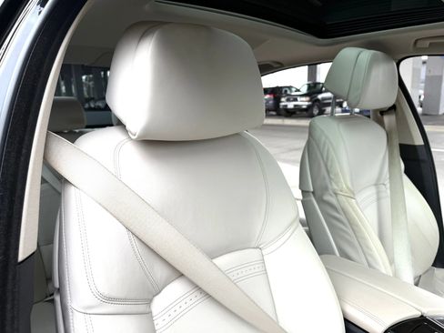 Used 2015 BMW 535i xDrive Sedan AWD/4WD image 26