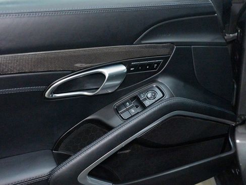 Used 2012 Porsche 911 Carrera S image 20