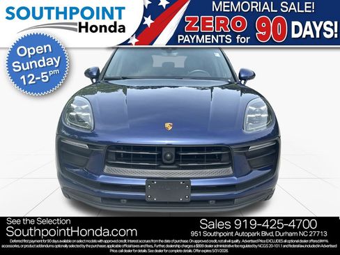 Used 2023 Porsche Macan Turbo AWD/4WD image 2