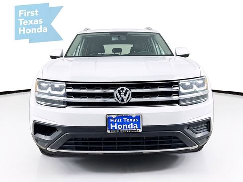 Used 2018 Volkswagen Atlas S FWD image 2