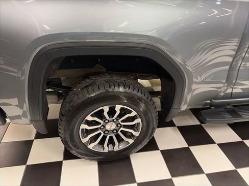 Used 2020 GMC Sierra 1500 AT4 w/ AT4 Premium Package image 16