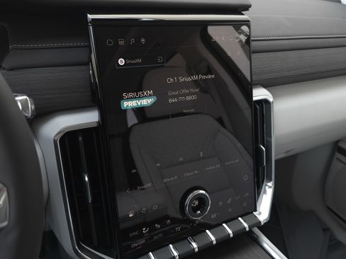 New 2026 GMC Acadia Denali w/ Super Cruise Package image 18