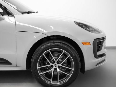 New 2026 Porsche Macan S image 15