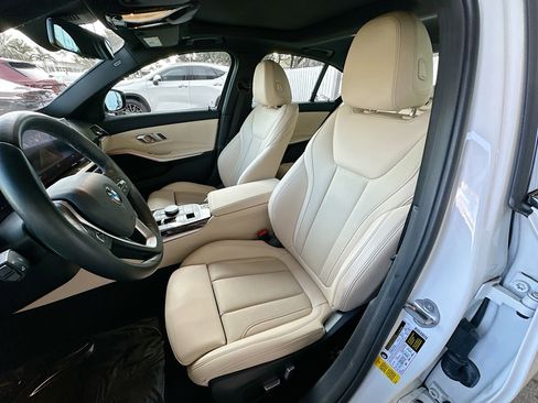 Certified 2023 BMW 330i Sedan image 20