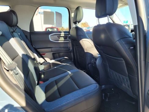 New 2025 Ford Bronco Sport Outer Banks w/ Sasquatch Outer Banks Package AWD/4WD image 11