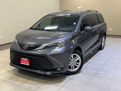 Certified 2025 Toyota Sienna XLE