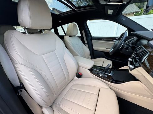 Used 2020 BMW X4 xDrive30i w/ EXECUTIVE PACKAGE w/ Convenience Package AWD/4WD image 41