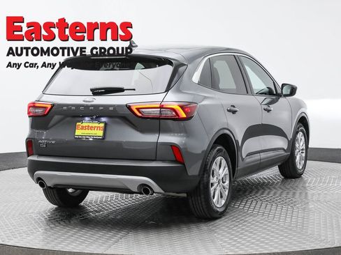 Used 2024 Ford Escape Active image 5