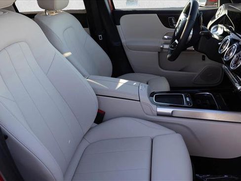 Certified 2026 Mercedes-Benz GLB 250 4MATIC image 30