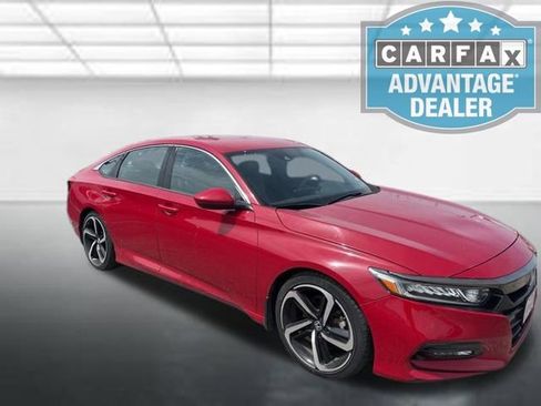 Used 2018 Honda Accord Sport image 2