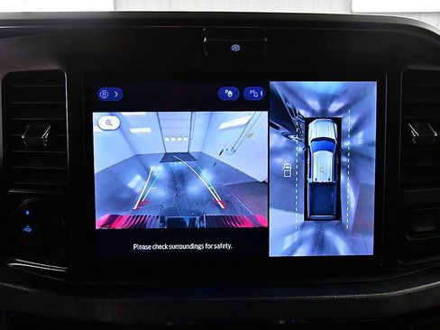 Used 2025 Ford F350 Platinum image 25