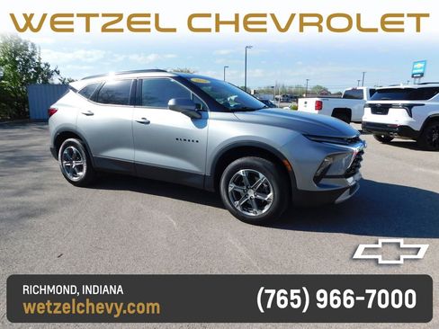 Used 2024 Chevrolet Blazer LT w/ Convenience Package FWD image 1