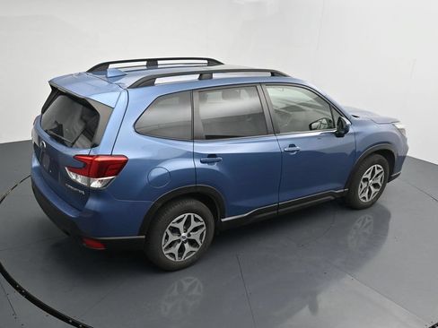 Used 2021 Subaru Forester Premium AWD/4WD image 28