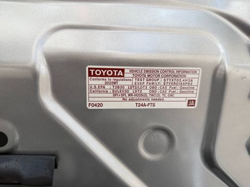 Used 2025 Toyota Tacoma SR5 RWD image 13