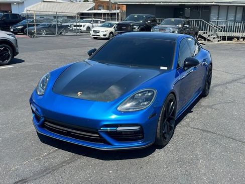 Used 2017 Porsche Panamera Turbo w/ Sport Package AWD/4WD image 3