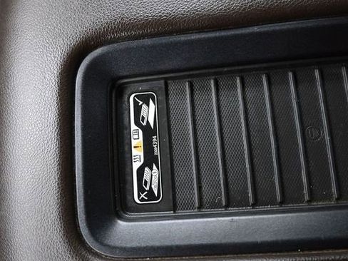 Used 2018 Chevrolet Silverado 1500 LTZ w/ Texas Edition image 15