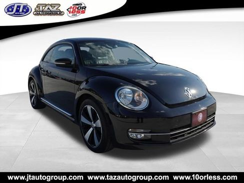 Used 2012 Volkswagen Beetle 2.0T FWD image 1
