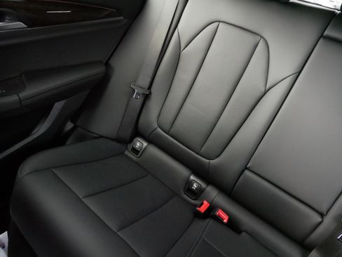 Used 2023 BMW X4 xDrive30i w/ Convenience Package image 13