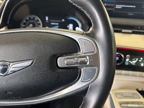 Used 2022 Genesis GV70 2.5T w/ Advanced Package image 16