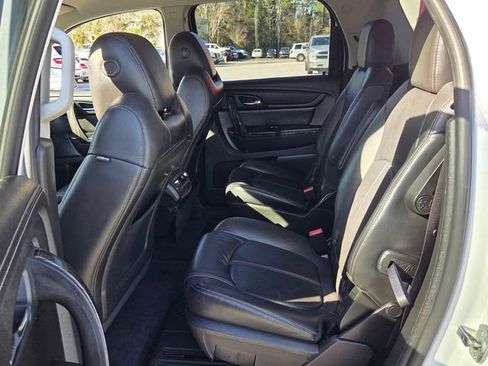 Used 2017 GMC Acadia Limited SLT image 10