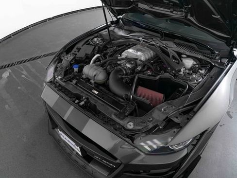 Used 2020 Ford Mustang Shelby GT500 w/ Carbon Fibre Track Pack RWD image 27