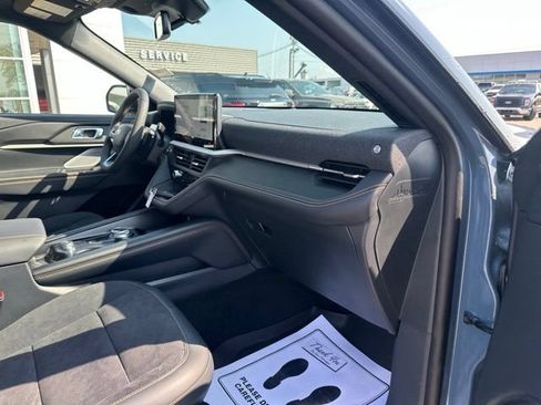 New 2026 Ford Explorer Tremor w/ Tremor Ultimate Package AWD/4WD image 11