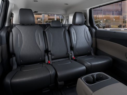New 2027 Kia Carnival EX FWD image 16