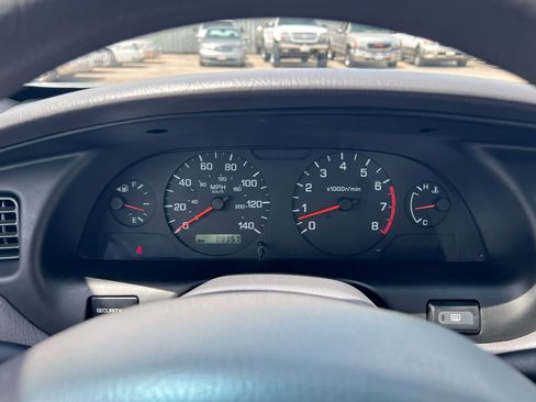 Used 2001 Nissan Altima GXE image 57