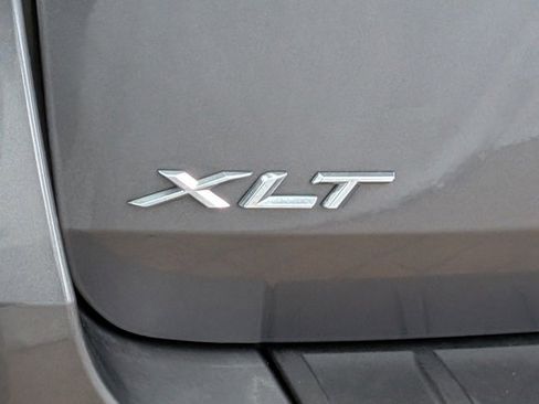 Used 2023 Ford Explorer XLT w/ Equipment Group 202A image 9