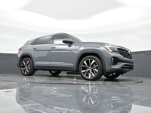 New 2025 Volkswagen Atlas Cross Sport SEL Premium R-Line image 32