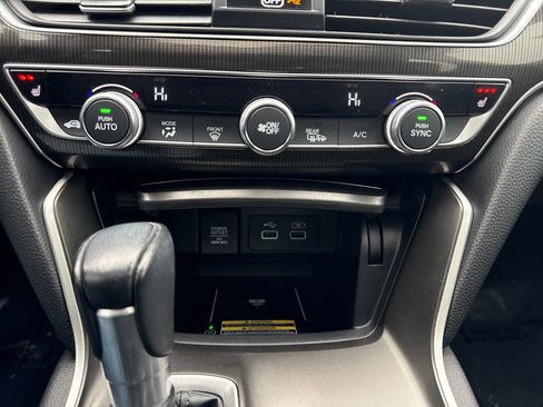Used 2021 Honda Accord Sport image 23