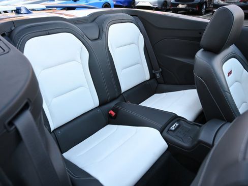 Used 2021 Chevrolet Camaro SS image 30