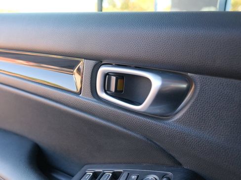 Used 2023 Honda Civic Sport Touring image 13