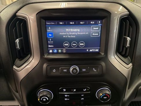 Used 2020 Chevrolet Silverado 2500 Custom image 14