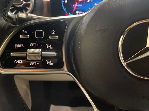 Used 2023 Mercedes-Benz CLA 250 CLA 250 image 9