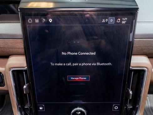 Used 2026 GMC Yukon Denali Ultimate w/ LPO, Floor Liner Package AWD/4WD image 23