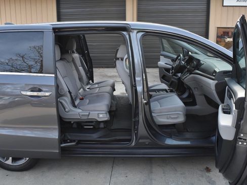 Used 2019 Honda Odyssey EX image 73
