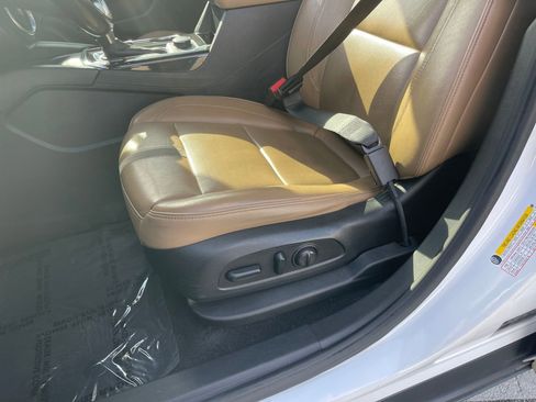 Used 2019 Chevrolet Blazer Premier w/ Driver Confidence II Package image 17