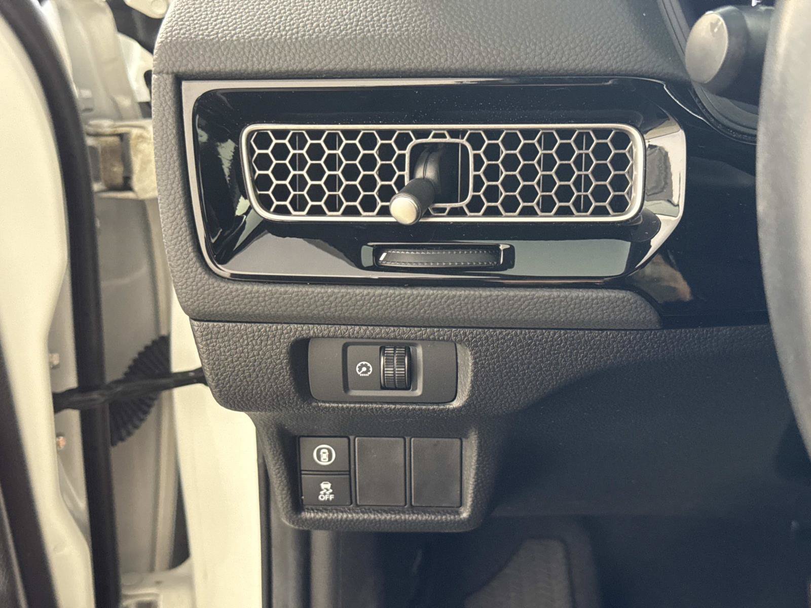 Used 2024 Honda Civic Sport image 28